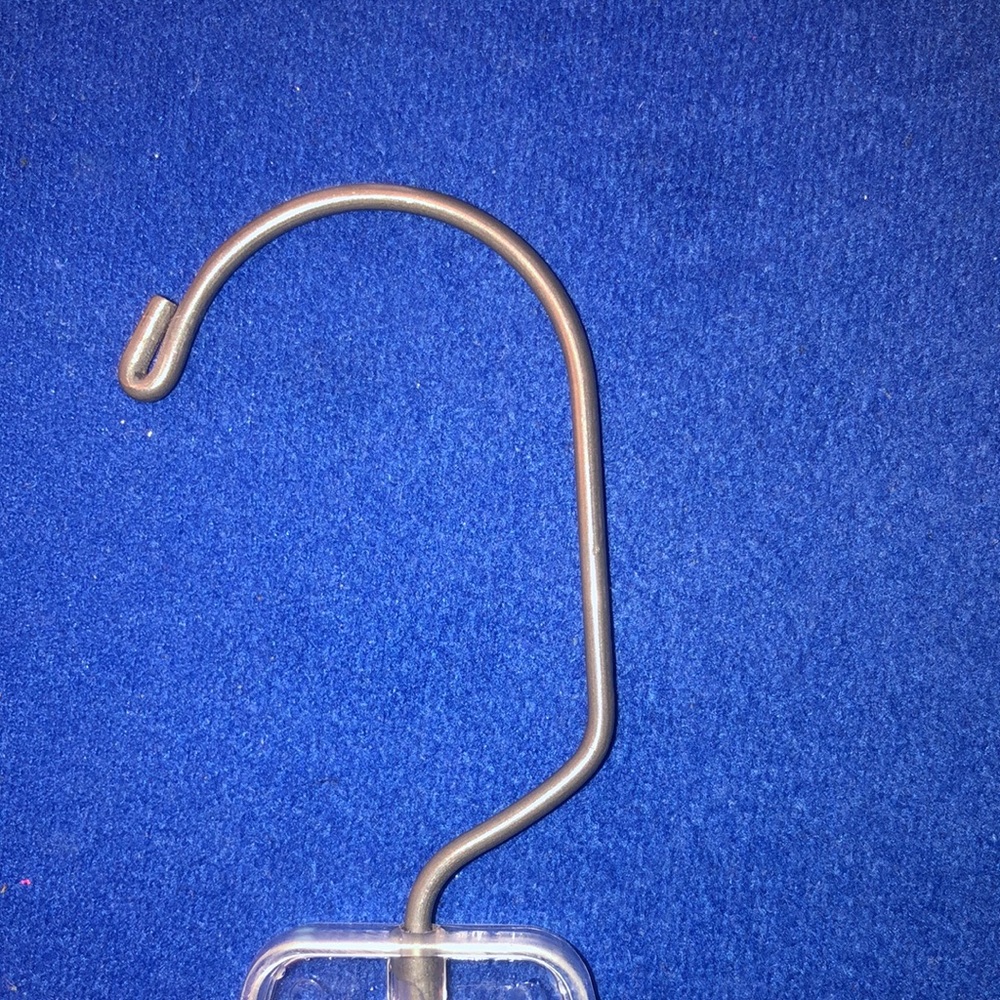 BUNDLED—Set of 25 Clear Plastic Hangers - Picture 3 of 3